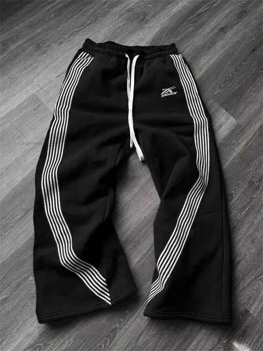 Y2K Tactical Cargo Pants - Camo Embroidered Sweatpants