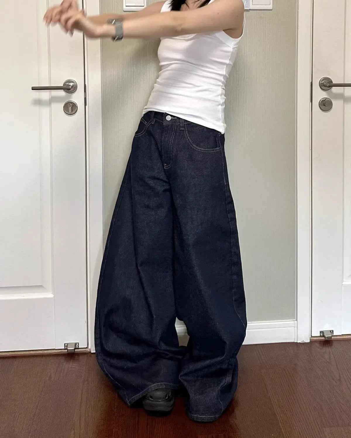 New American women black high street vibe wide-leg jeans for autumn and winter for men and women washed loose straight pants