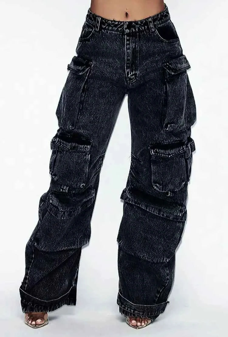 Multi-pocket pants