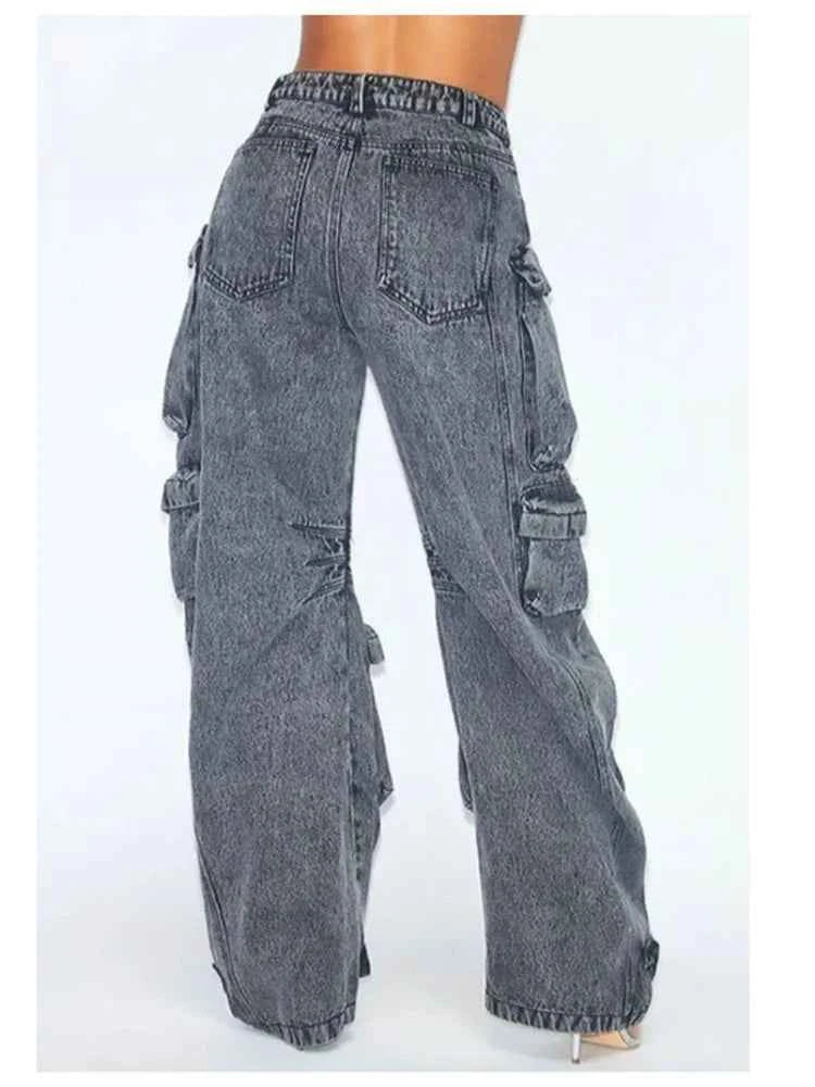 Multi-pocket pants