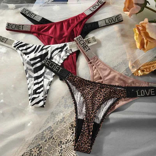 LOVE SECRETS Thong